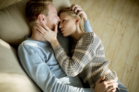 How Sun Signs Influence British Relationships: An In-Depth Zodiac Compatibility Chart Analysis