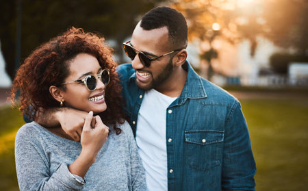 How Star Signs Influence Interpersonal Relationships in the Modern British Office
